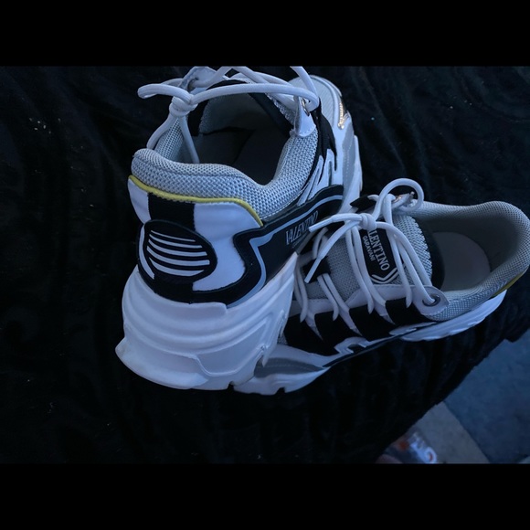 Valentino Mens sneakers designer - Picture 3 of 3
